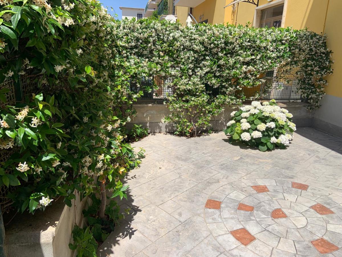 Casa Di Ilaria Appartement Anzio Buitenkant foto